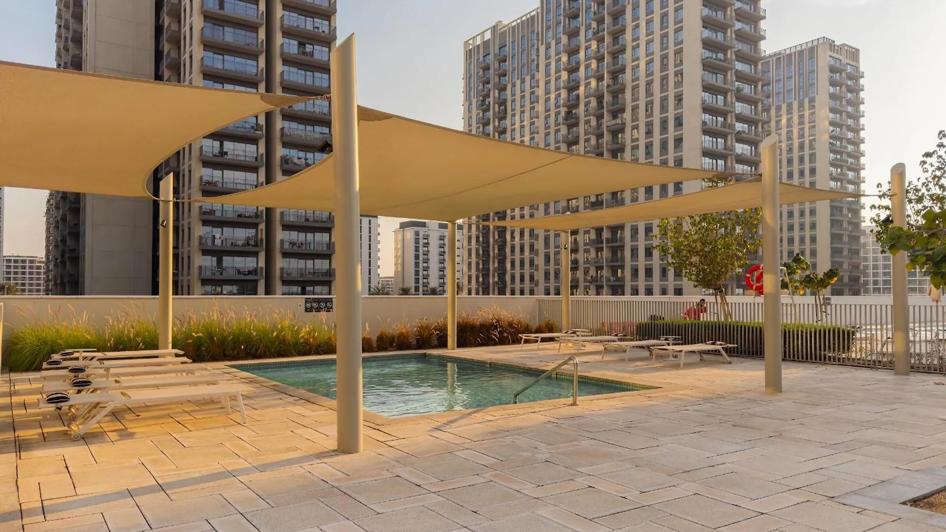 Comfort 1 Bdr Apartment In Dubai Hills Near Park