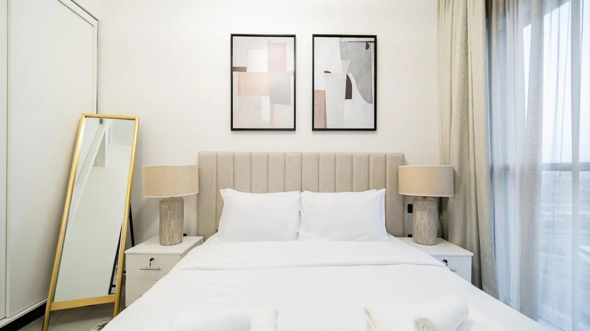 Comfort 1 Bdr Apartment In Dubai Hills Near Park