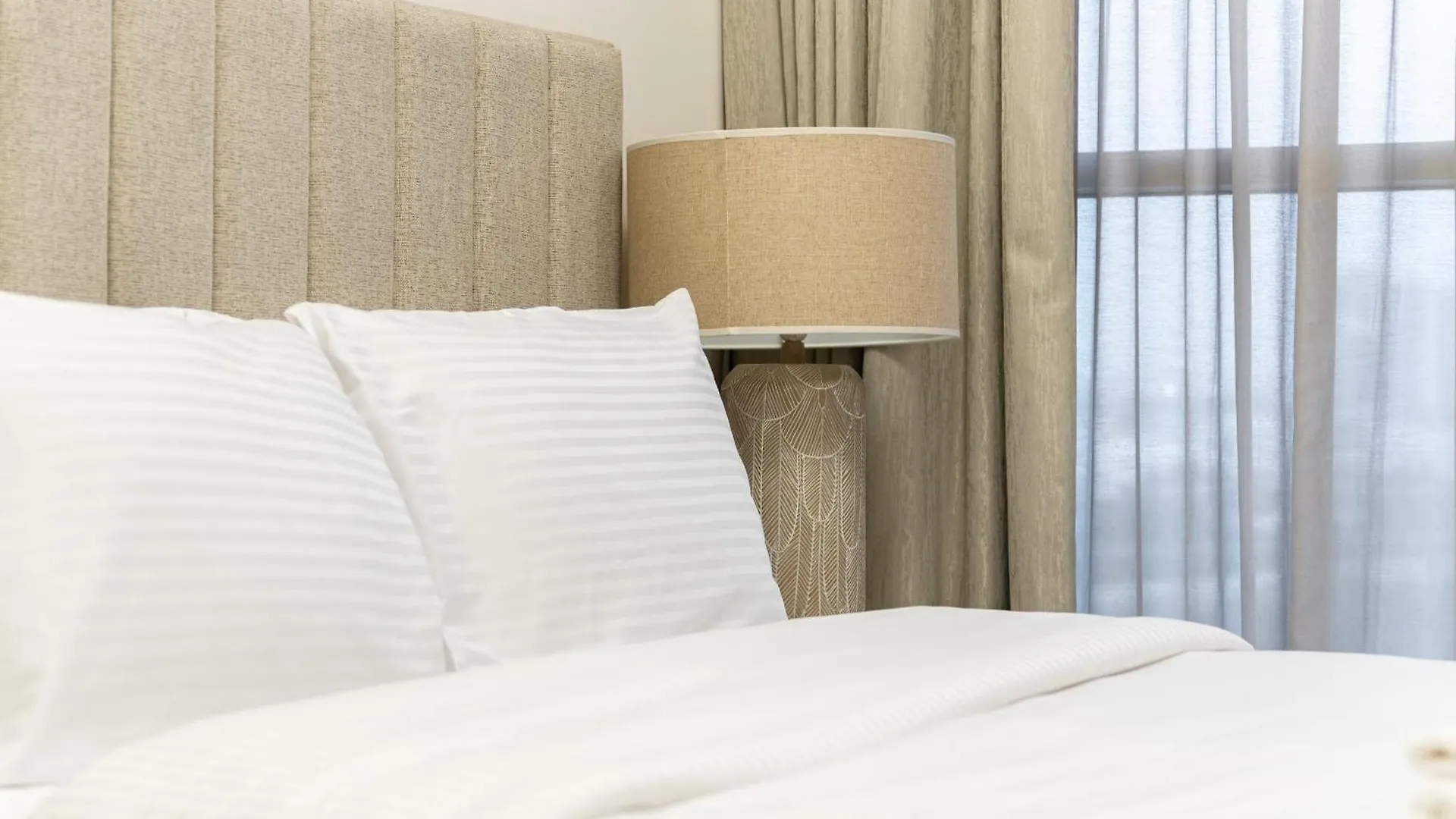 Comfort 1 Bdr Apartment In Dubai Hills Near Park 0*,
