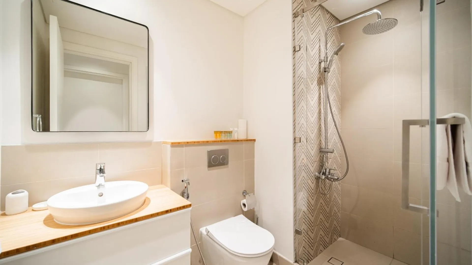 Comfort 1 Bdr Apartment In Dubai Hills Near Park
