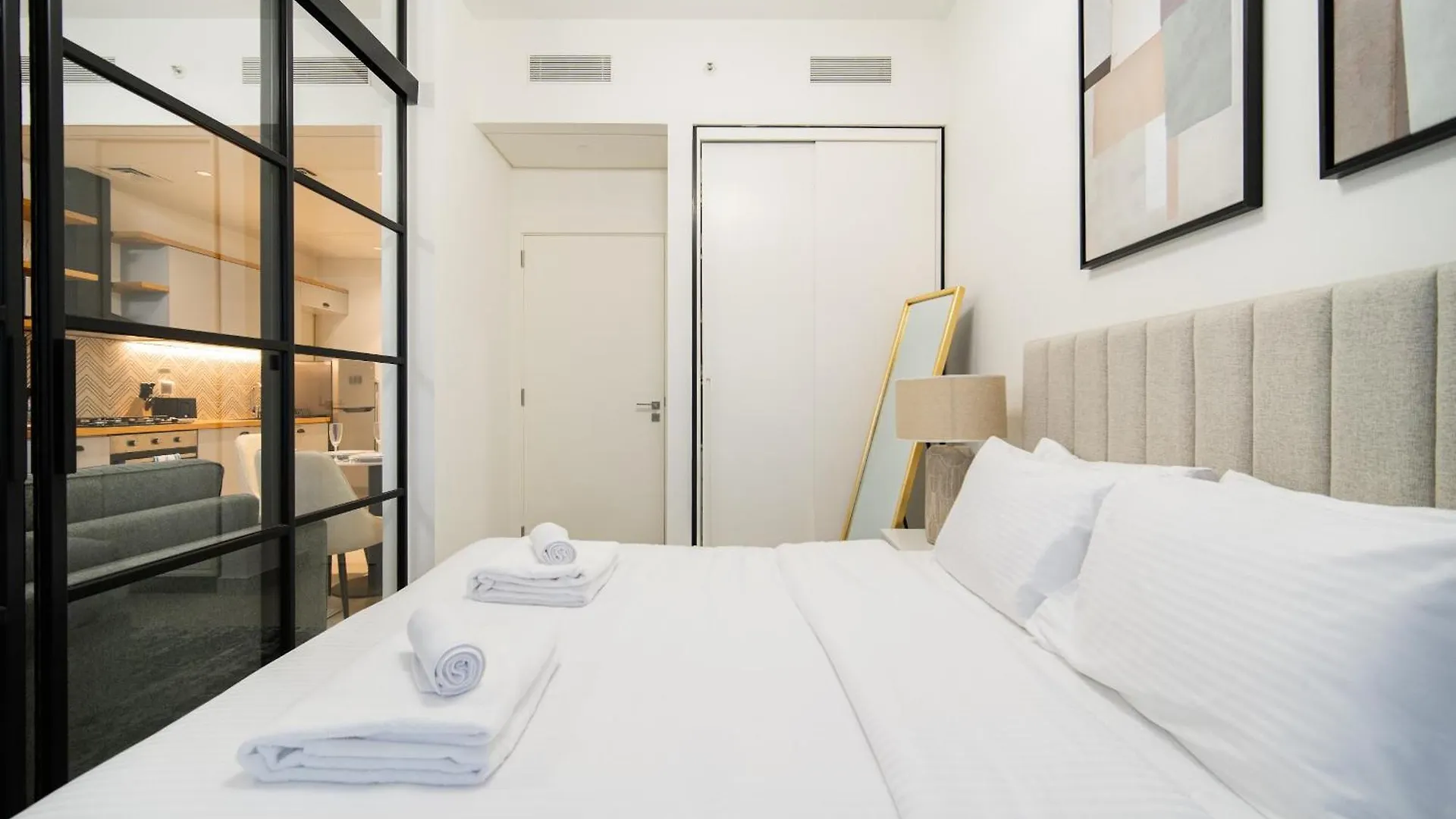 Comfort 1 Bdr Apartment In Dubai Hills Near Park